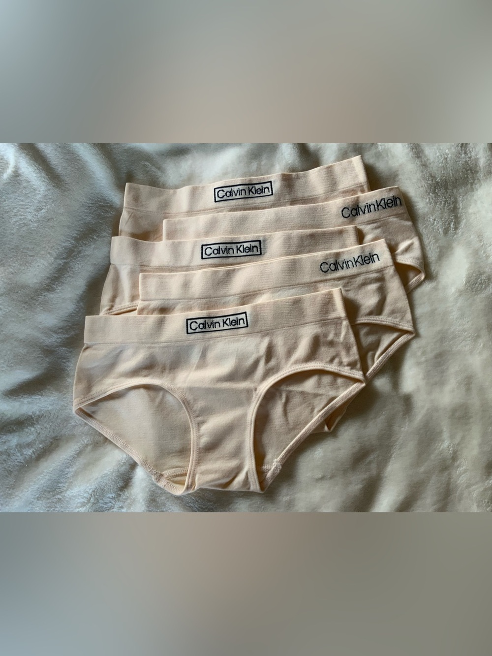 (5) Calvin Klein Kids Cream Bottoms - Picture 4 of 5